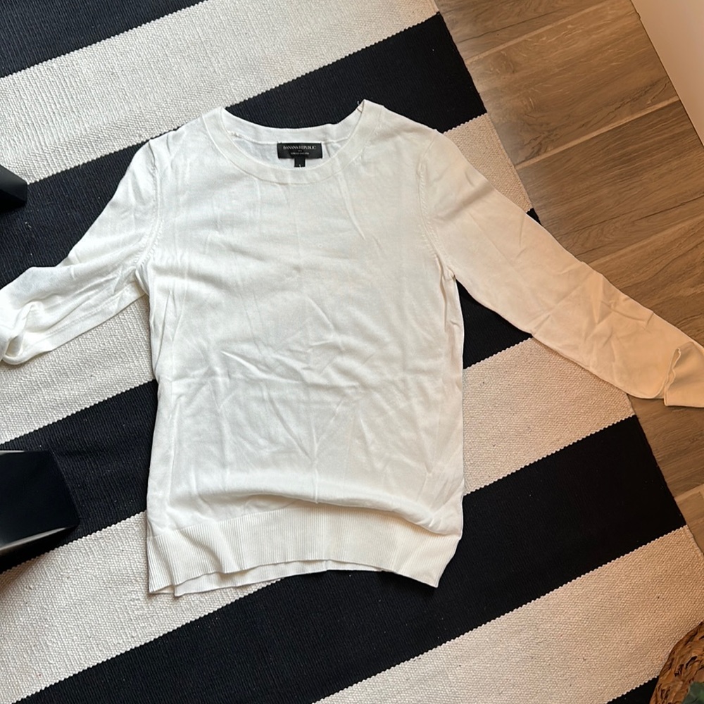 Banana Republic forever long sleeve sweater